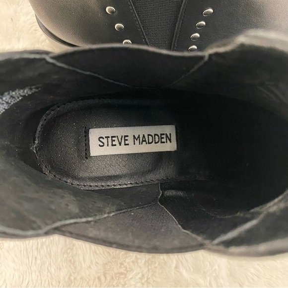 Steve Madden Cade Black Leather Ankle Boots Booties with Silver Studs Size 8.5 - Picture 12 of 15
